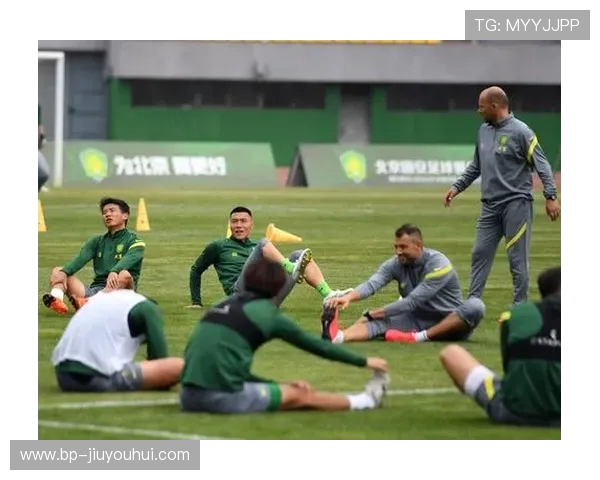 北京足球队三大球赛季阵容曝光 聚焦主力球员与新援加盟情况